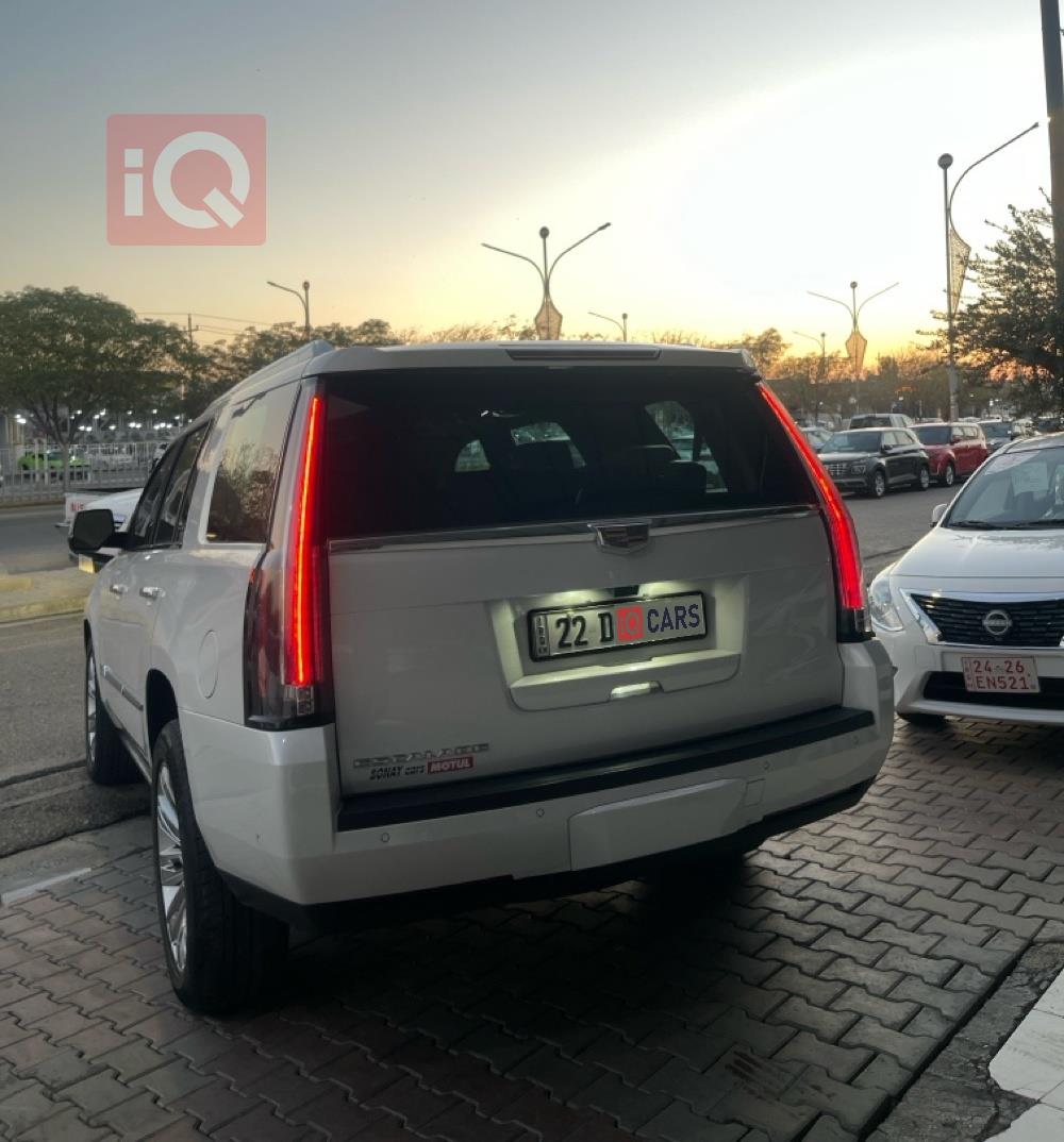 كاديلاك اسكاليد